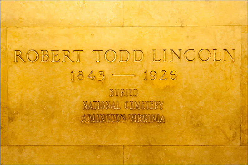 The Tomb of President Abraham Lincoln 17